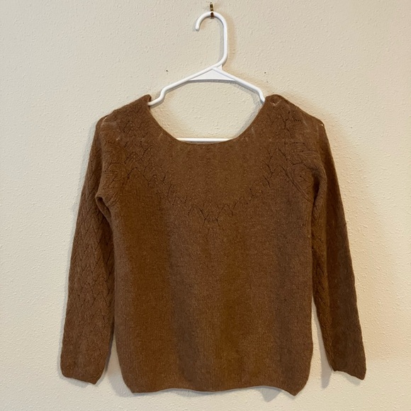 Sezane Sweaters - Sezane Scoop back sweater XS